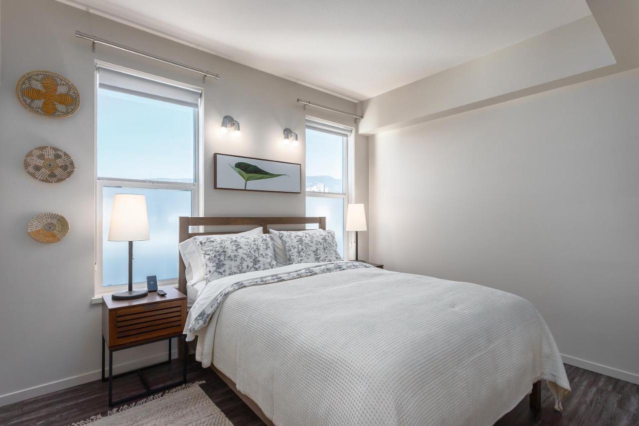 Corner Nest - Luxury Brand New Top Floor 2Bedroom Condo Kelowna Exteriér fotografie